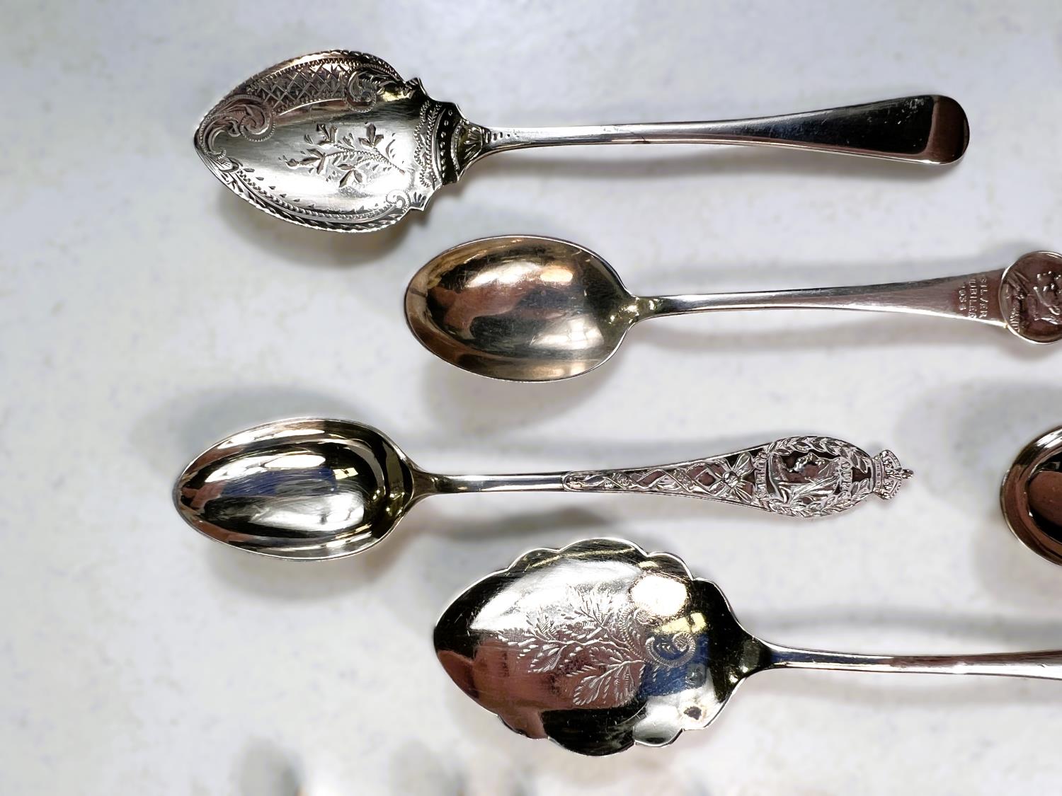 A mixed selection of hallmarked silver teaspoons, sugar tongs etc, 5.3oz - Image 2 of 8