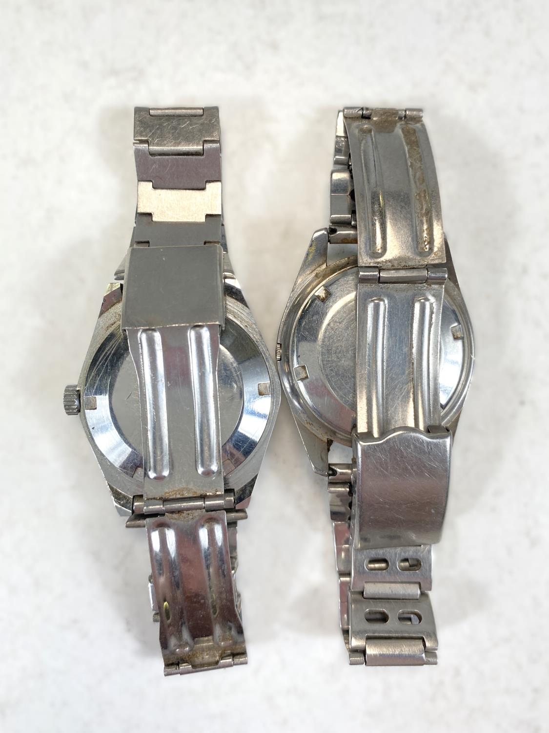 A vintage Seiko stainless steel automatic wrist watch and a similar watch - Image 5 of 5