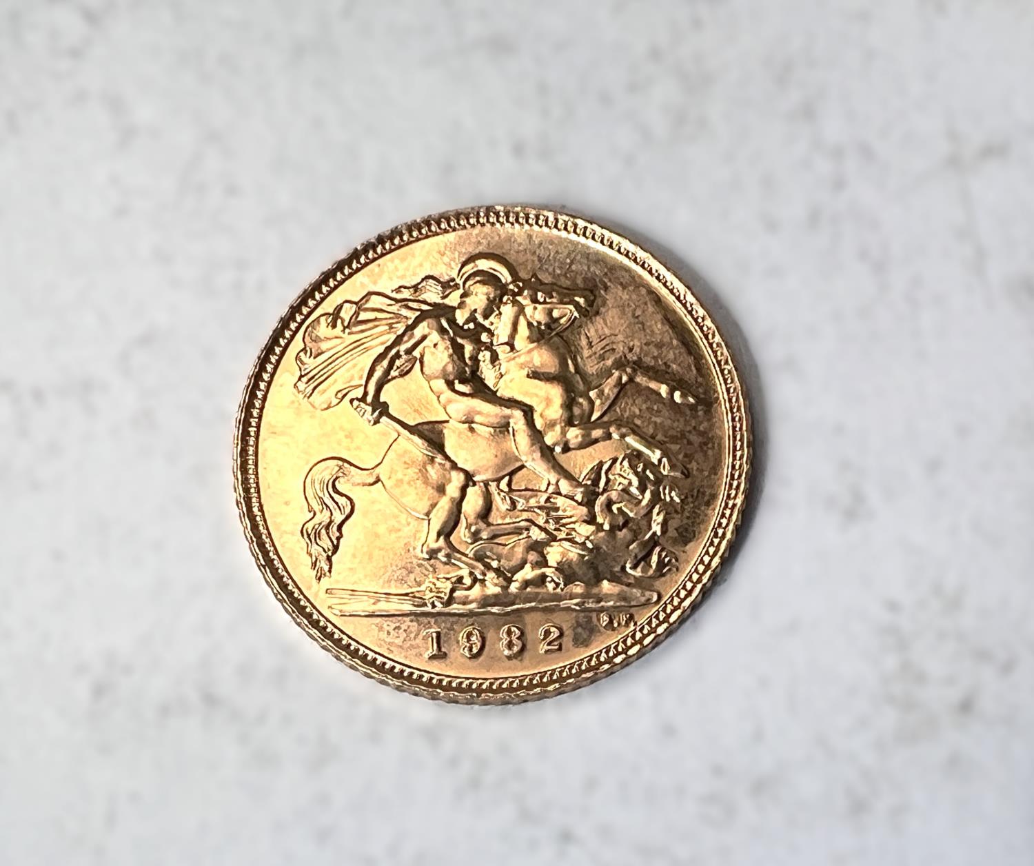 A QEII 1982 half sovereign - Image 2 of 2