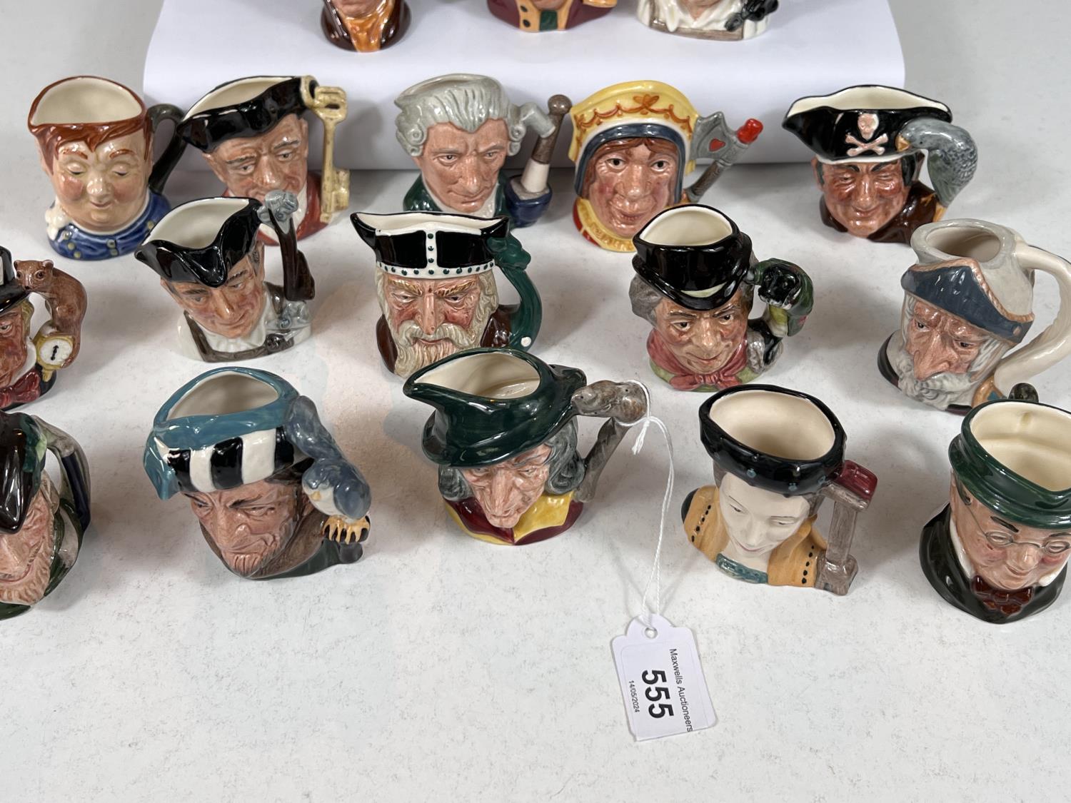 18 small Royal Doulton character jugs - Image 3 of 6