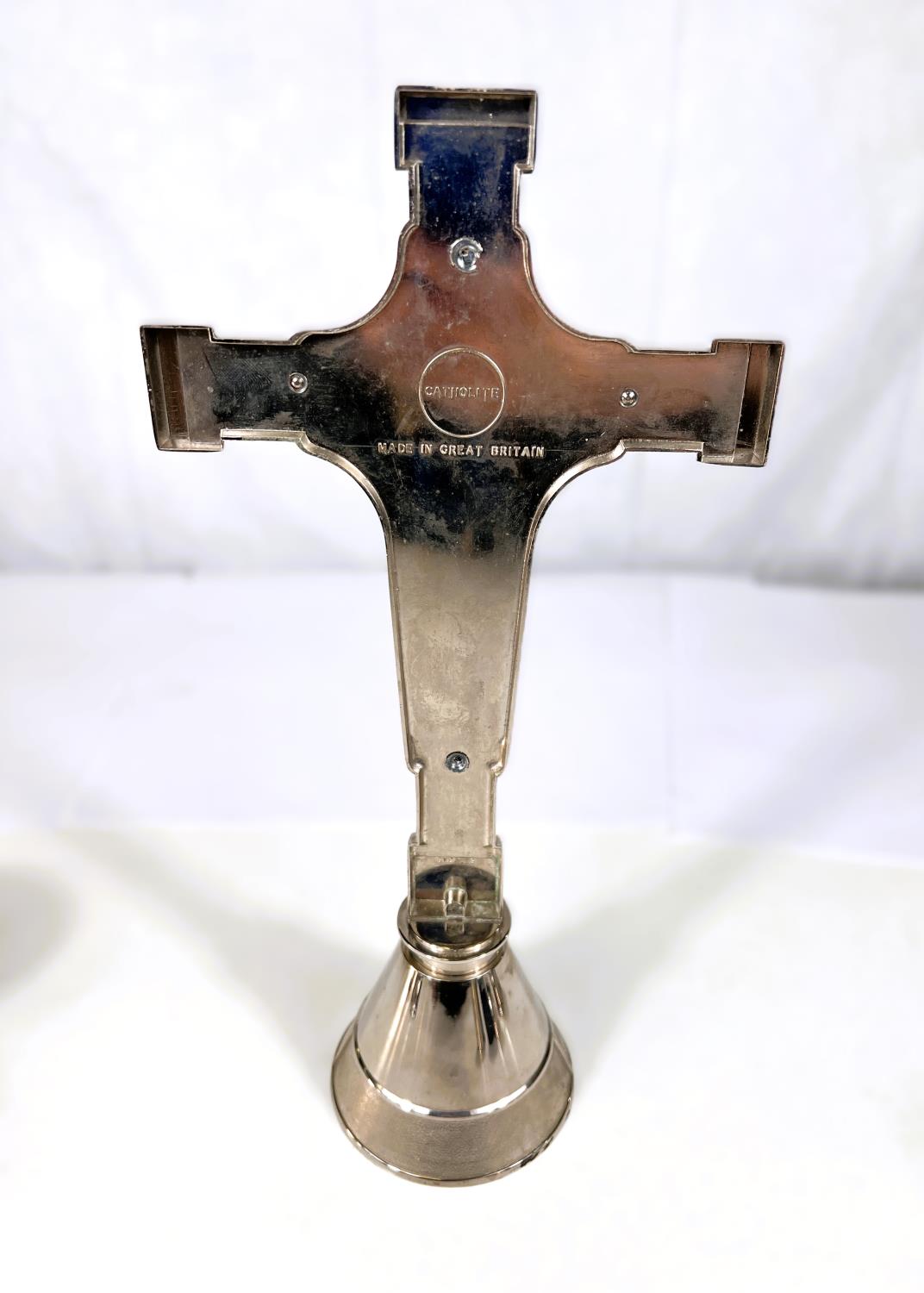 A silver plated altar set with crucifix, candlesticks etc - Image 6 of 8