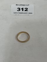 A 22ct wedding ring. 2g.