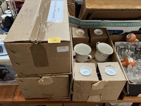 A set of 18 cups, saucers and plates (54).