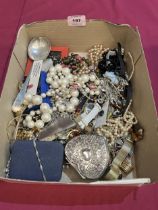 A box of costume jewellery.