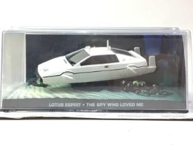 COLLECTION OF TWENTY THREE 007 JAMES BOND DIE CAST MODELS,