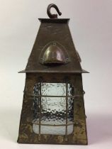 ARTS & CRAFTS BRASS CEILING LANTERN, LATE 19TH / EARLY 20TH CENTURY
