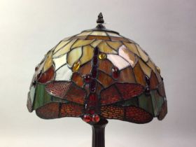 REPRODUCTION TIFFANY STYLE TABLE LAMP,