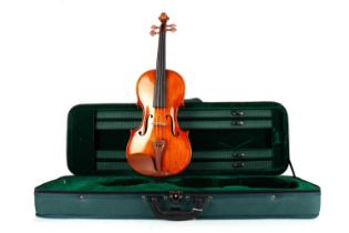 ITALIAN FULL SIZE VIOLIN, 20TH CENTURY