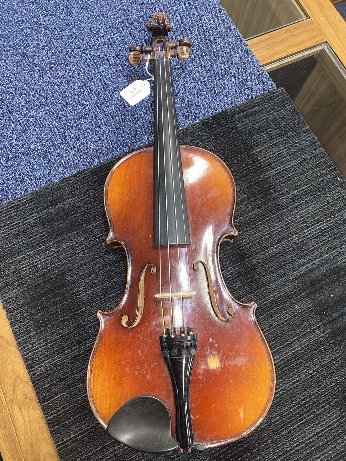 FULL SIZE CZECH VIOLIN, LATE 19TH / EARLY 20TH CENTURY - Image 2 of 18