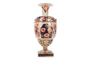 IN THE MANNER OF DERBY, CAMPANA URN, 19TH CENTURY