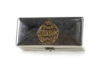 TANK CORPS, OFFICER COMMISSIONED WILKINSON SWORD TRAVEL SHAVING KIT, MID-20TH CENTURY