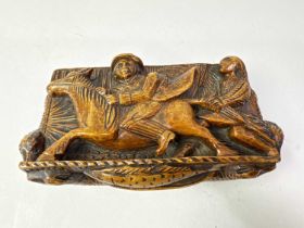 SCOTTISH VICTORIAN 'BLIND MAN' CARVED TAM O'SHANTER SNUFF BOX, 19TH CENTURY