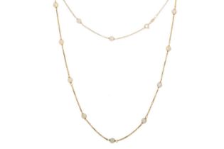 GOLD AND PEARL NECKLACE,