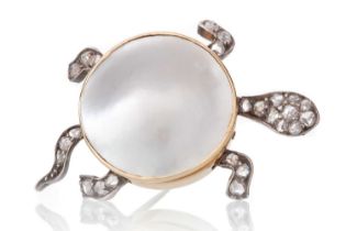 MABE PEARL AND DIAMOND TURTLE BROOCH,