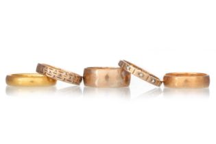 FIVE WEDDING RINGS,