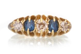 SAPPHIRE AND DIAMOND RING,