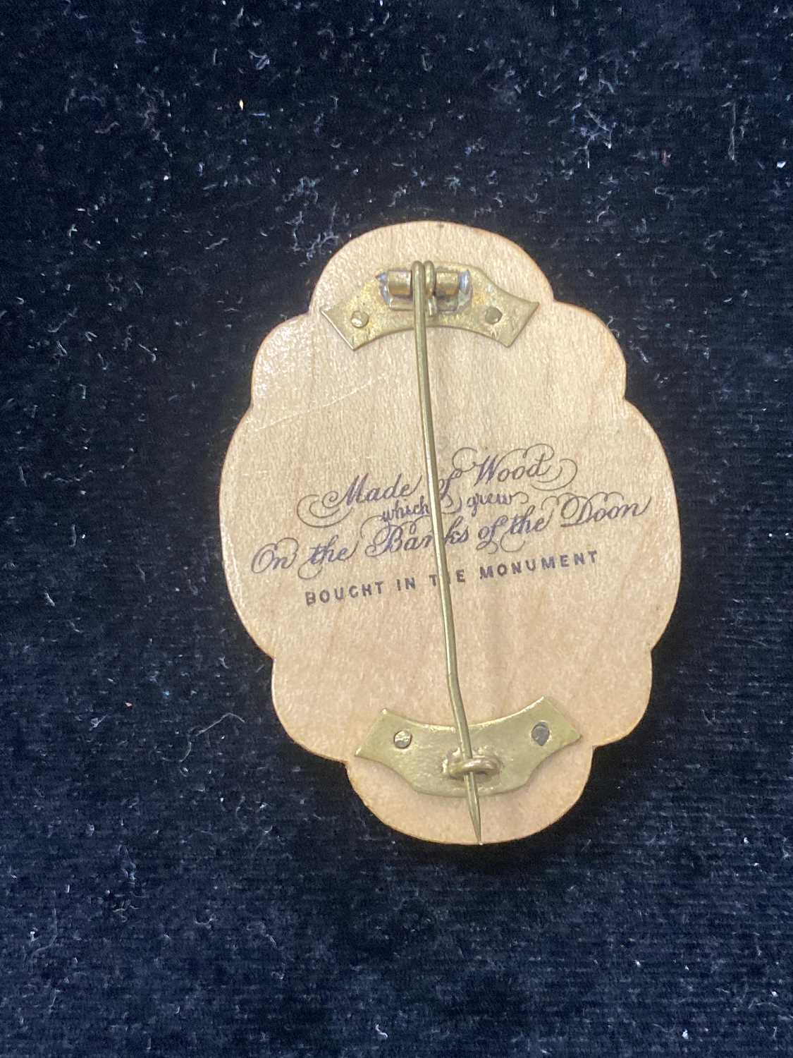 MAUCHLINE ROBERT BURNS BROOCH, ALONG WITH MAUCHLINE BOXES AND NAPKIN RINGS - Image 4 of 15