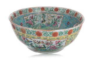 CHINESE ROSE CANTON PUNCH BOWL, 19TH CENTURY