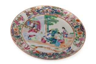 CHINESE CANTON ROSE MANDARIN PLATE, DAOGUANG PERIOD, CIRCA 1840