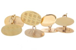 TWO PAIRS OF GOLD CUFFLINKS,