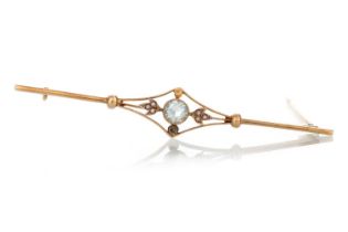 AQUAMARINE AND PEARL BAR BROOCH, EARLY 20TH CENTURY