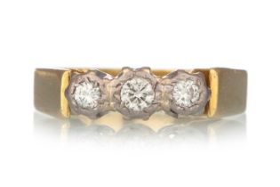 DIAMOND THREE STONE RING,