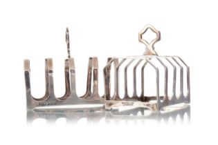 PAIR OF GEORGE V SILVER TOAST RACKS, OLDFIELD LTD, BIRMINGHAM 1932