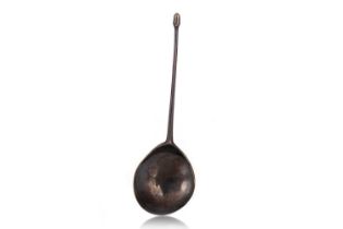 MEDIEVAL ACORN KNOP SPOON, BRITISH OR FRENCH, POSSIBLY CIRCA 14TH / 15TH CENTURY