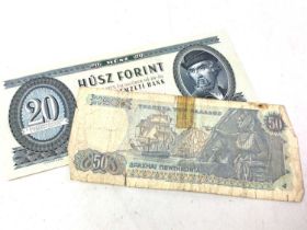 GROUP OF VINTAGE BANKNOTES,