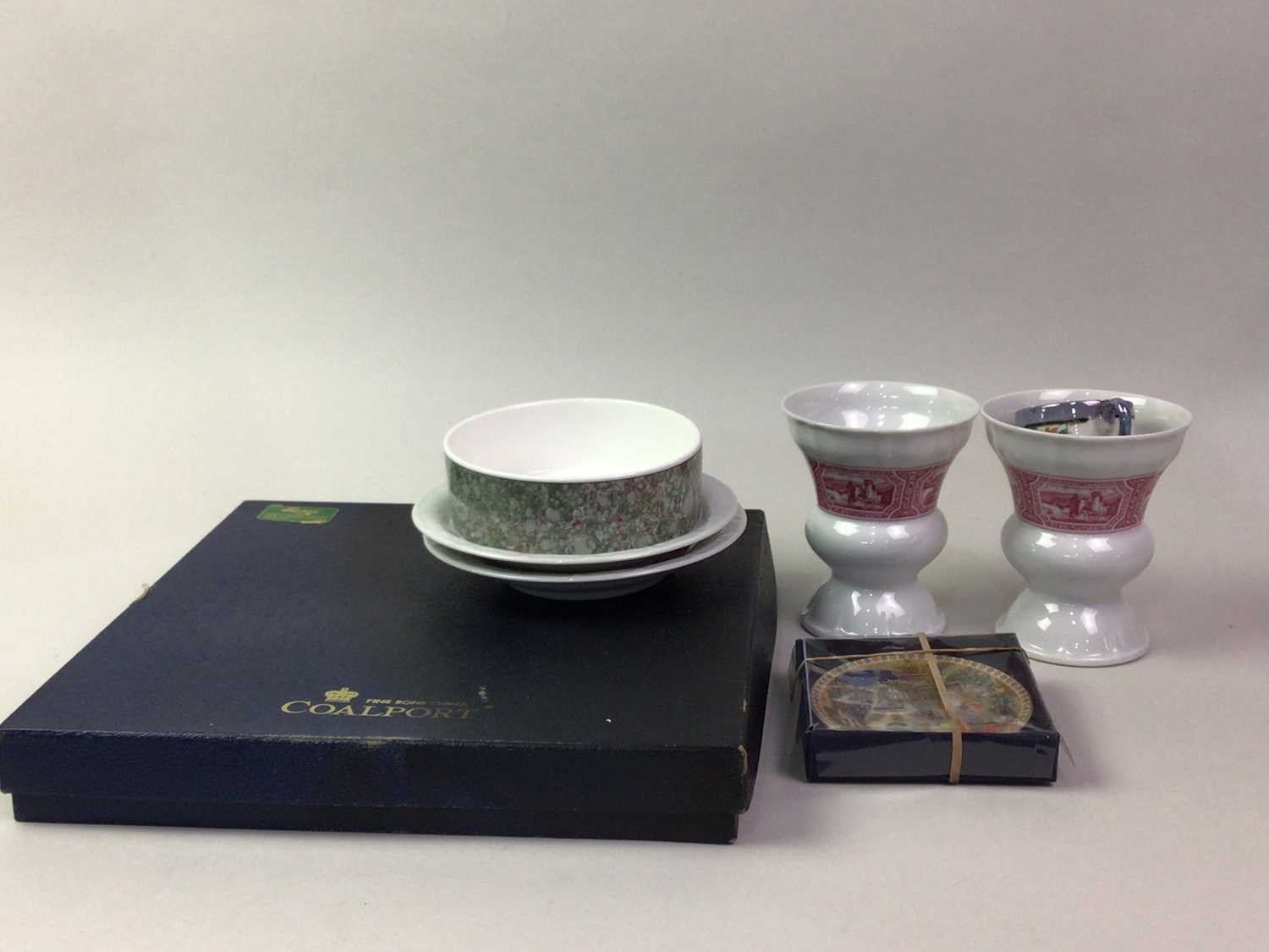 STANDARD CHINA PART TEA SERVICE AND OTHERS, TUDOR SHAPE PATTERN - Image 3 of 4
