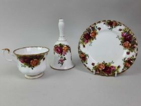 ROYAL ALBERT OLD COUNTRY ROSES PART TEA SERVICE,
