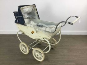 VINTAGE CHILDREN'S PRAM,