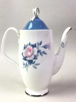 COLLECTION OF TEA AND COFFEE WARE,