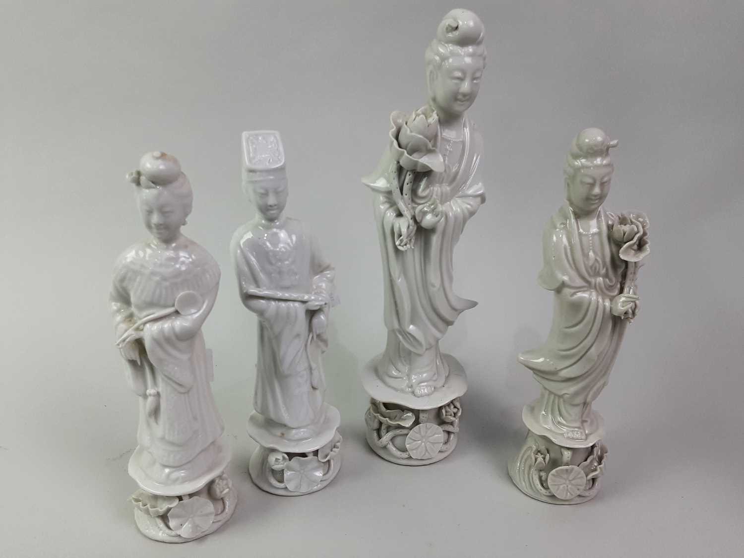 LARGE GROUP OF CHINESE BLANC DE CHINE FIGURES, 20TH CENTURY - Image 3 of 4