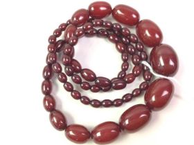 CHERRY BAKELITE NECKLACE,