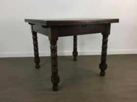 OAK EXTENDING DINING TABLE, 20TH CENTURY