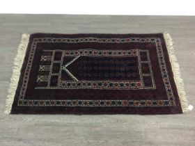 KAYAM PRAYER RUG, 19TH/20TH CENTURY