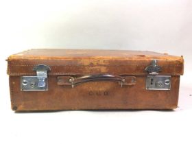 VINTAGE LEATHER SUITCASE,