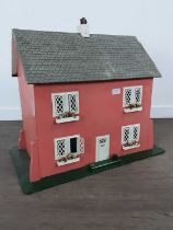 DOLL HOUSE,