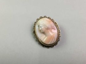 NINE CARAT GOLD CAMEO BROOCH,