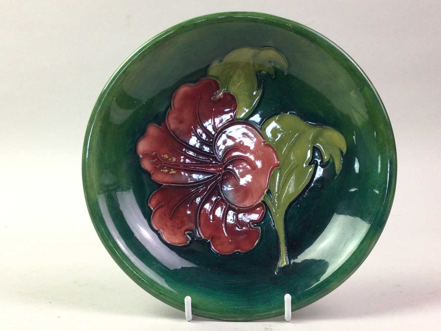 MOORCROFT DISH, PERUVIAN PATTERN