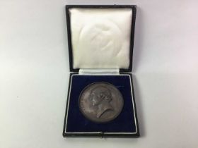 GLASGOW UNIVERSITY BRONZE MEDALLION,