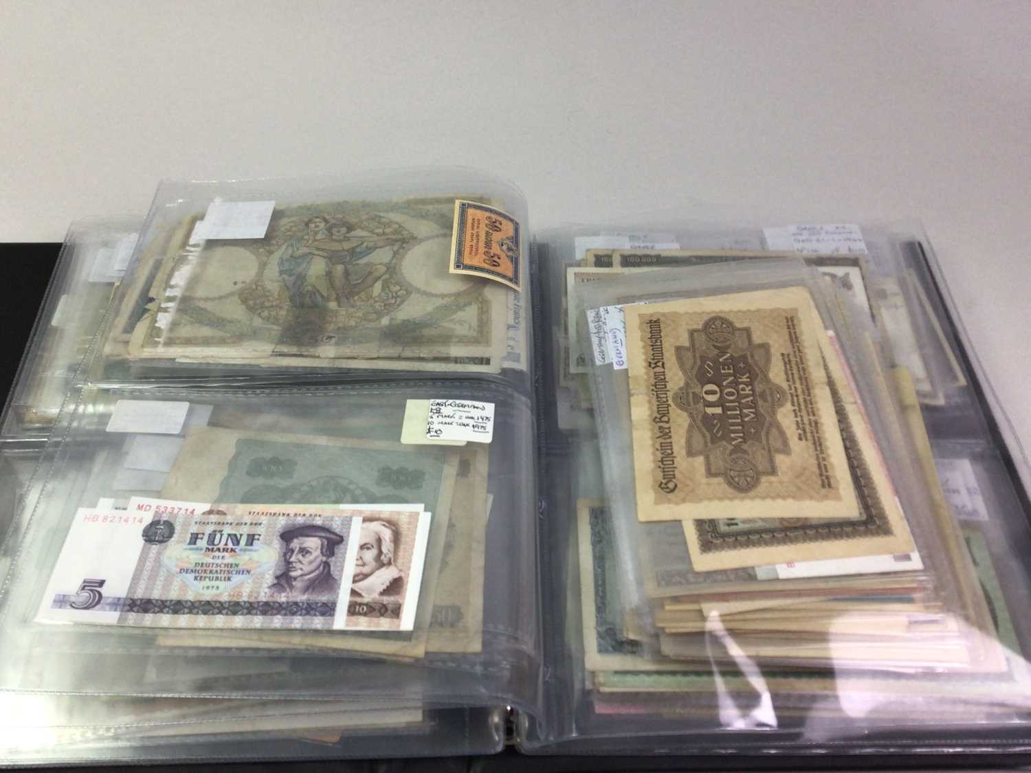 GROUP OF BANKNOTES, WORLDWIDE - Image 4 of 5