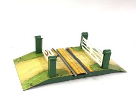 GROUP OF HORNBY RAILWAY ITEMS,