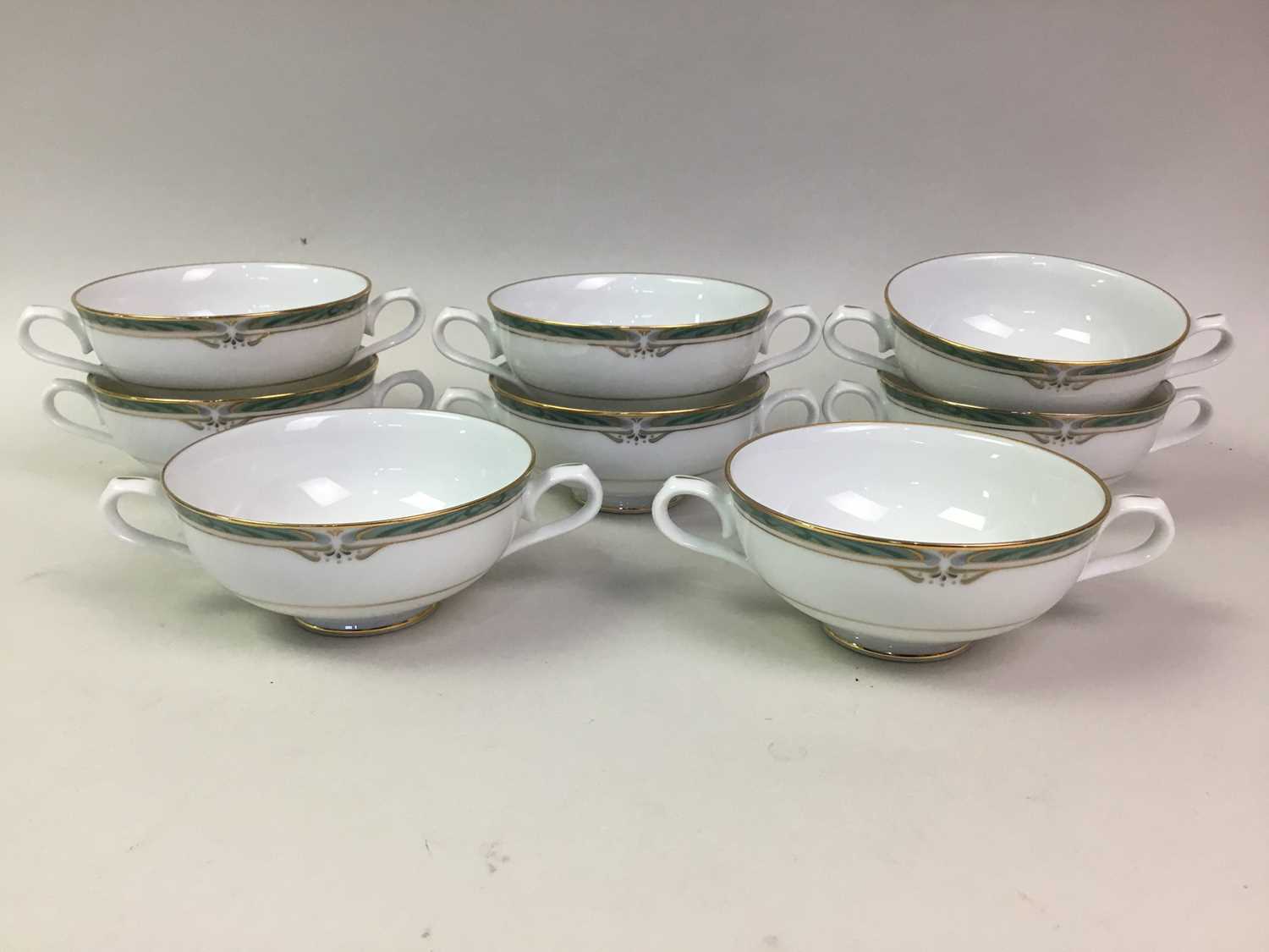 NORITAKE GLENABBEY PATTERN DINNER SERVICE, - Image 5 of 7