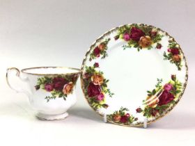 ROYAL ALBERT PART BREAKFAST AND TEA SERVICE, OLD COUNTRY ROSES PATTERN