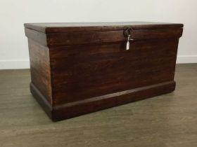 STAINED WOOD BLANKET CHEST, EARLY 20TH CENTURY