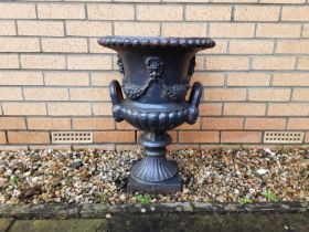 CAST IRON CLASSICAL GARDEN CAMPANA URN,