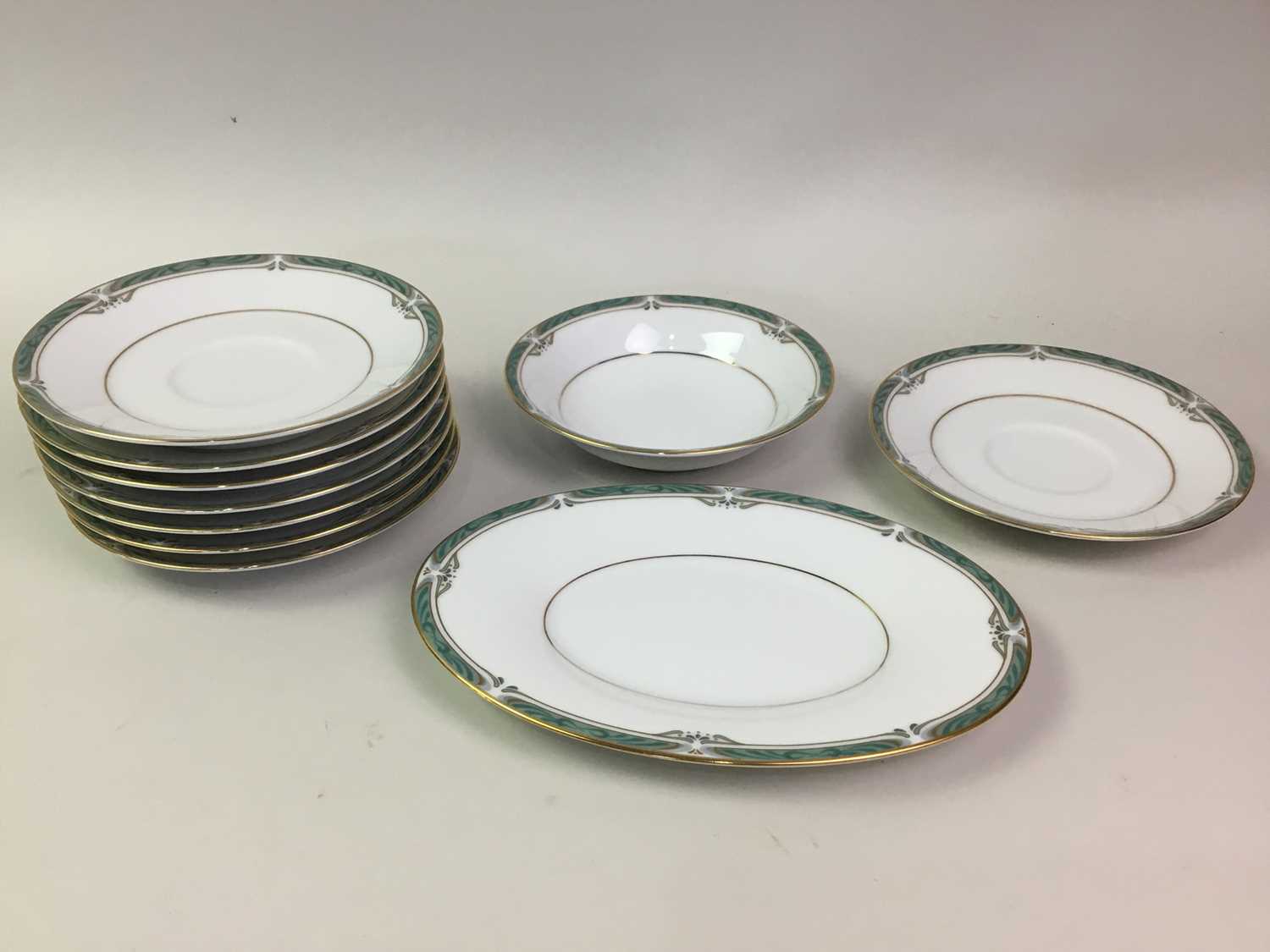 NORITAKE GLENABBEY PATTERN DINNER SERVICE, - Image 4 of 7