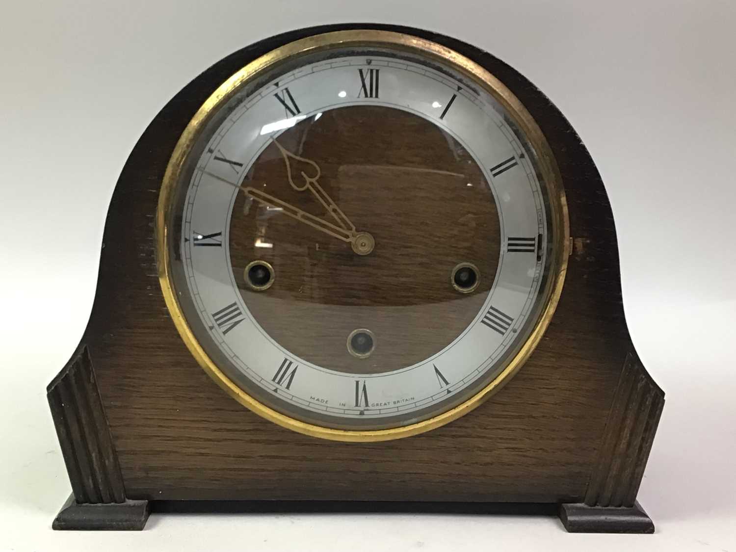 OAK MANTEL CLOCK,